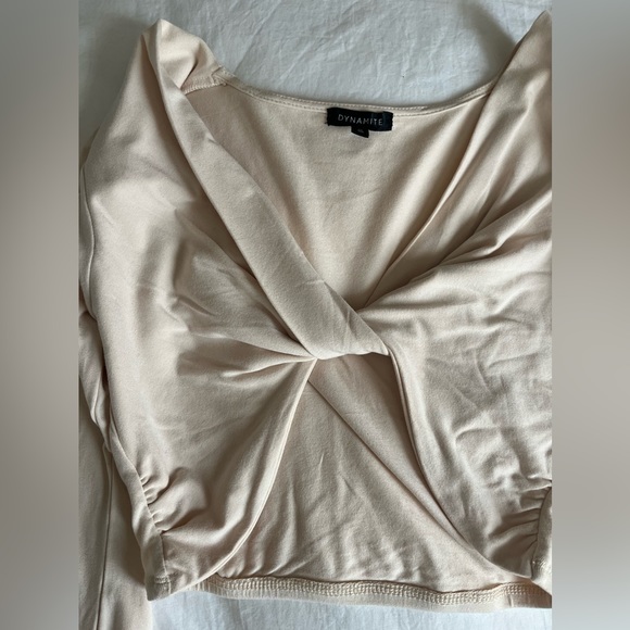 LONG SLEEVE CREAM CROP TOP - Picture 2 of 3